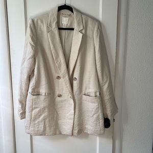 Cream H&M Blazer in size L.